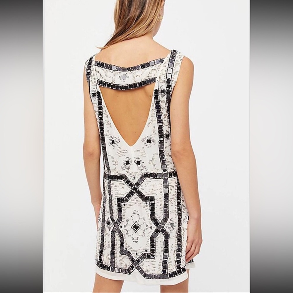 Hand Beaded Geometric Sleeveless Shift Dress - Cream & Black